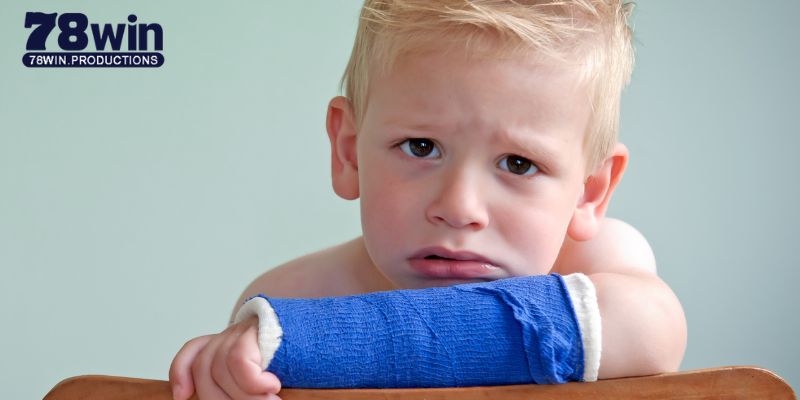 Mơ Bị Gãy Tay Điềm Báo Gì Và Những Con Số Liên Quan Mới Nhất 2025 9 Gợi ý con số liên quan khi có mộng gãy tay